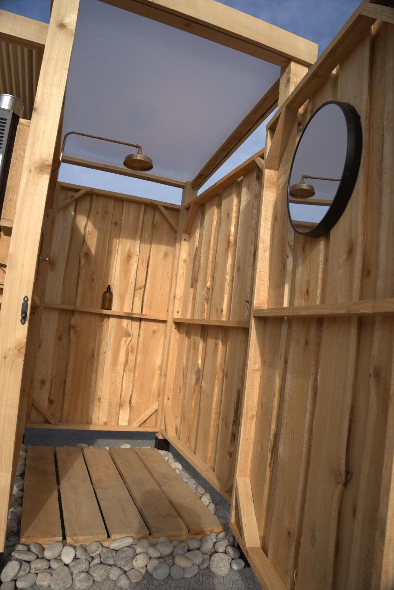 Trevena Cross Glamping & Camping Хелстън Екстериор снимка